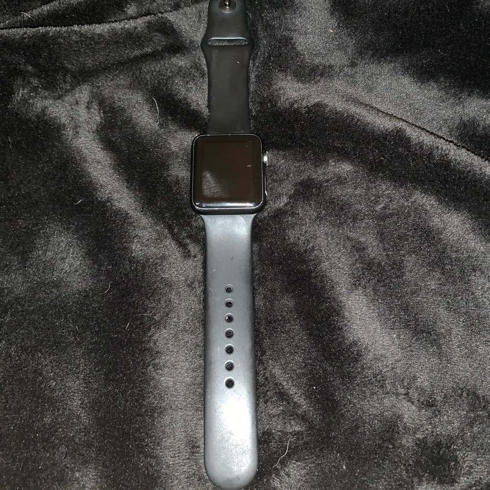 *LOCKED* Apple Watch ⌚️ Series 1